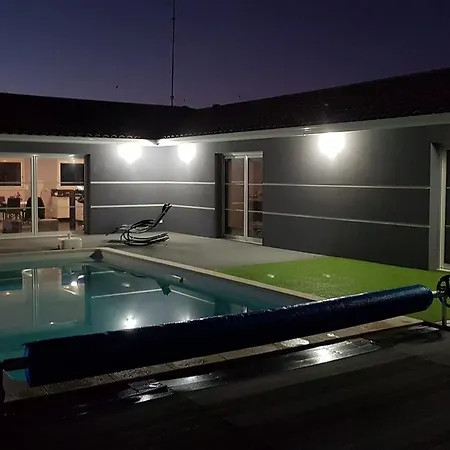 Villa Avec Piscine De Sanguinet